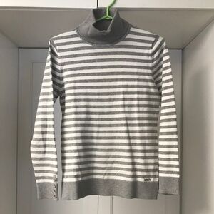 Tommy Hilfiger Women’s Long Sleeve Cotton knit Turtleneck Sweater US M